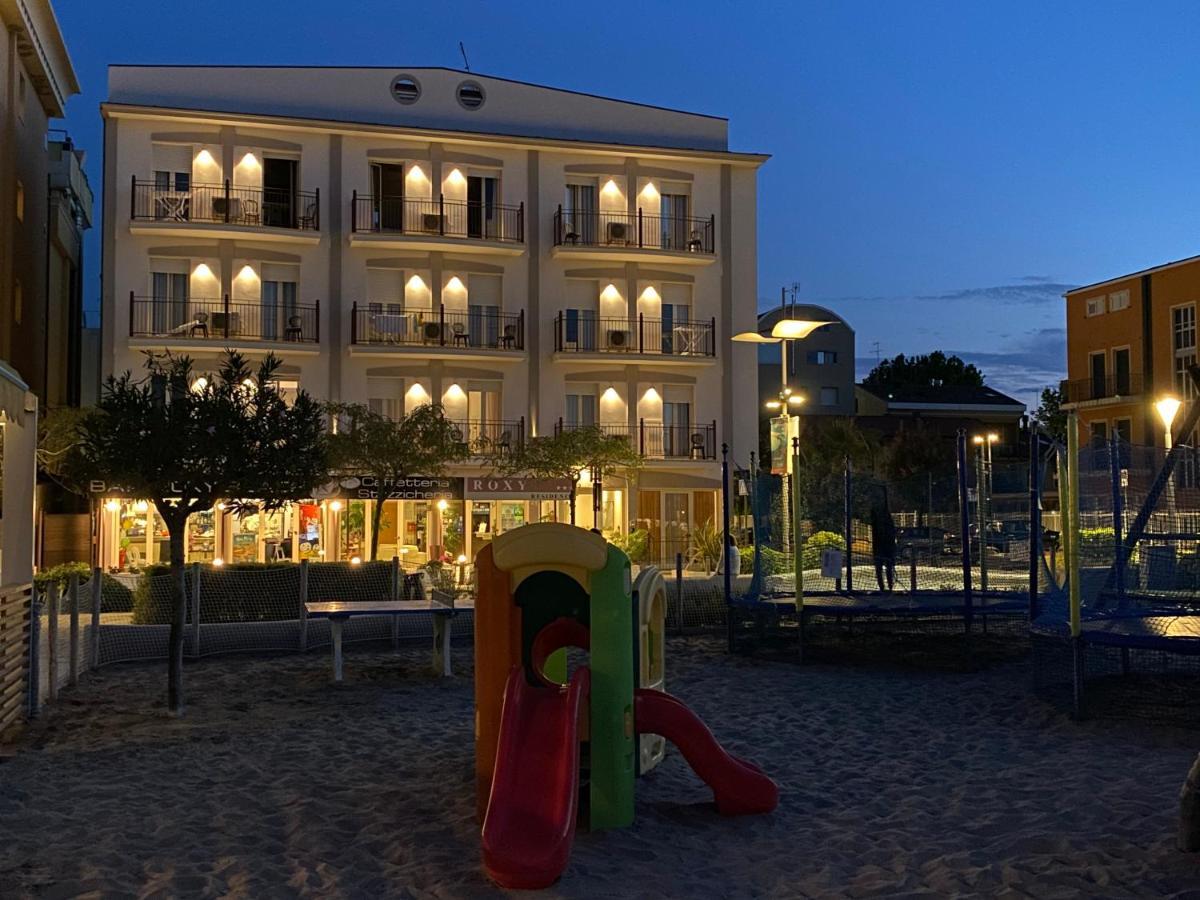 Residence Roxy Misano Adriatico Kültér fotó