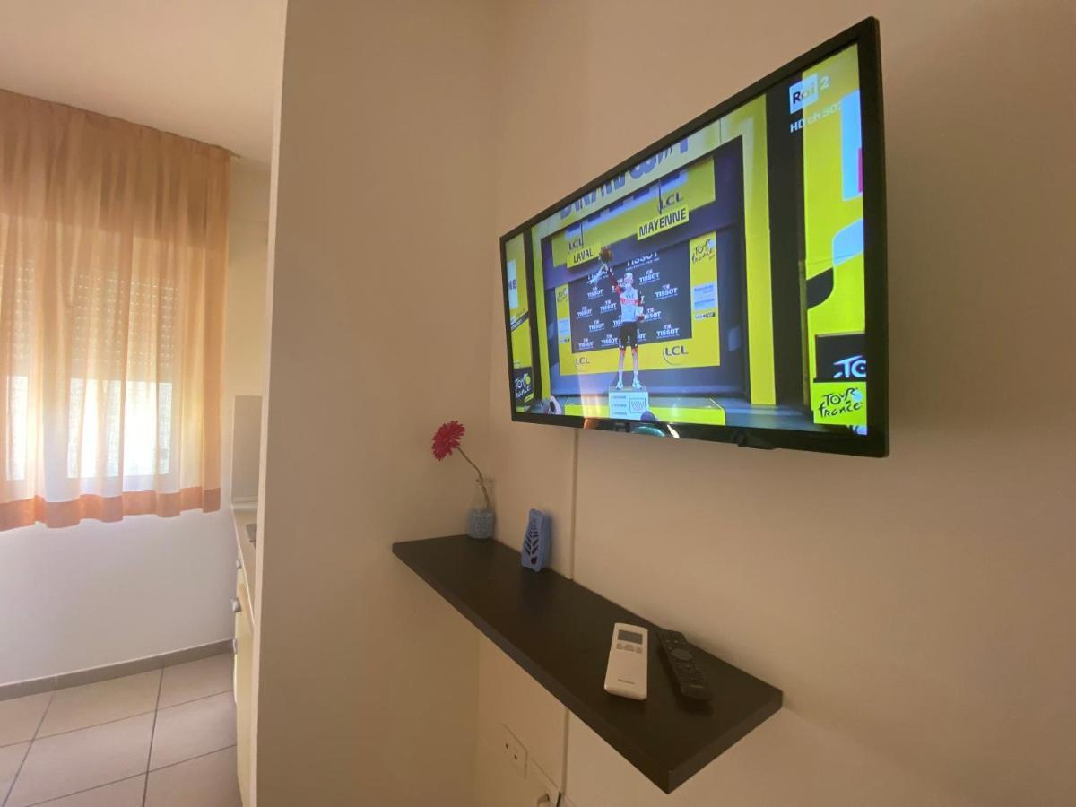 Residence Roxy Misano Adriatico Kültér fotó