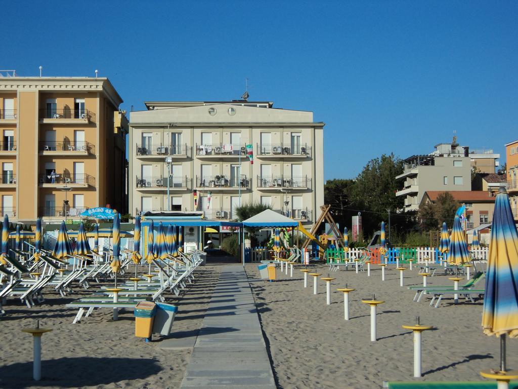 Residence Roxy Misano Adriatico Kültér fotó